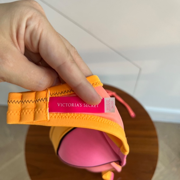 Victorias Secret Bikini Top - Picture 2 of 2